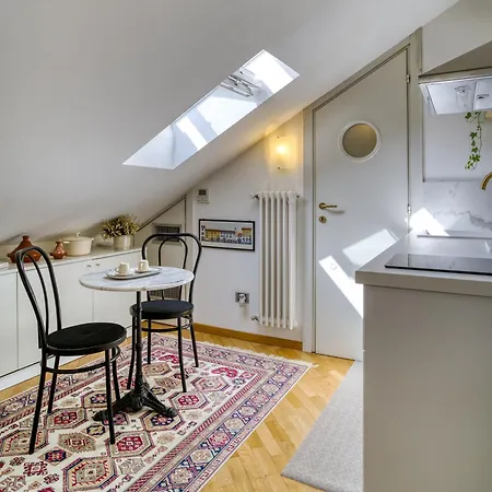 Apartment Cozy Hideaway In The Hearth Of *